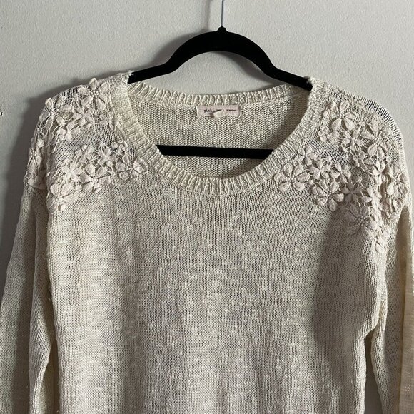 Pink Rose Premium Wmn S Ivory Embroidered Lace Overlay Shoulder Pullover Sweater - Picture 4 of 9